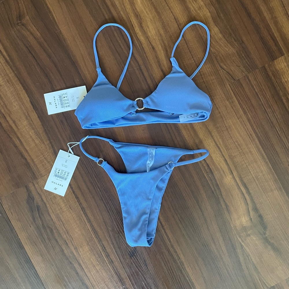 Halara Bikini Blue Ribbed Triangle